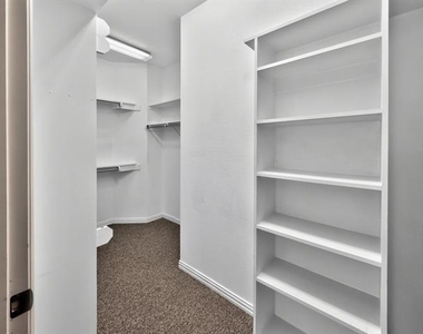 1255 Vineyard Road - Photo Thumbnail 9