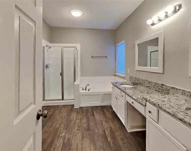 2312 Gerber Drive - Photo Thumbnail 11