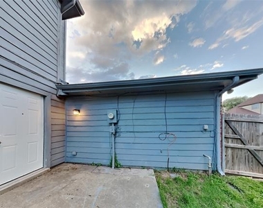 2312 Gerber Drive - Photo Thumbnail 20