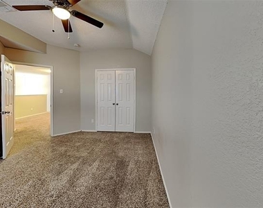 2312 Gerber Drive - Photo Thumbnail 17
