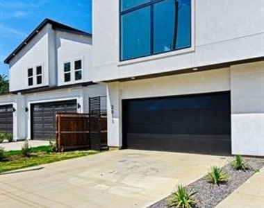 2815 Harston Street - Photo Thumbnail 2