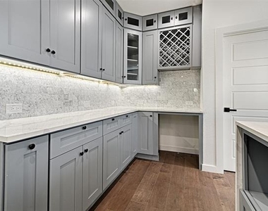 2815 Harston Street - Photo Thumbnail 10