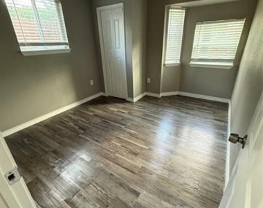 2311 Vagas Street - Photo Thumbnail 16