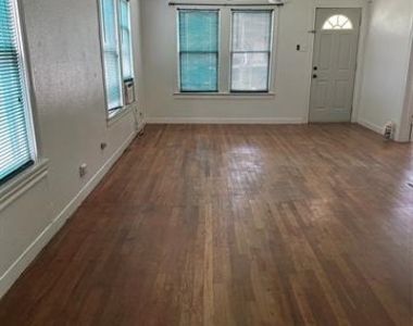 1130 Lewis - Photo Thumbnail 2
