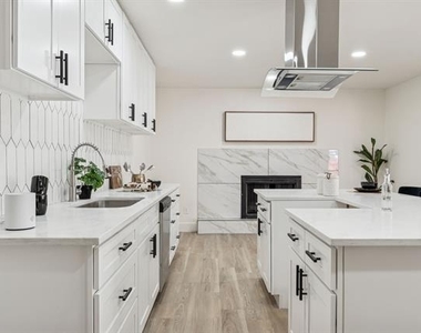 3716 Ovid Avenue - Photo Thumbnail 3