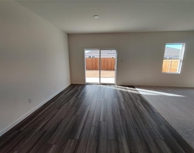 10356 Holycross Lane - Photo Thumbnail 17