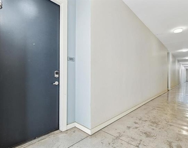 2950 Mckinney Avenue - Photo Thumbnail 1