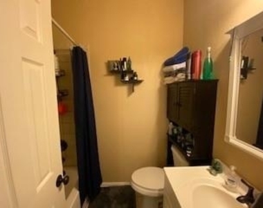 3904 Carolyn Road - Photo Thumbnail 4