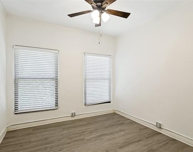 3904 Carolyn Road - Photo Thumbnail 11