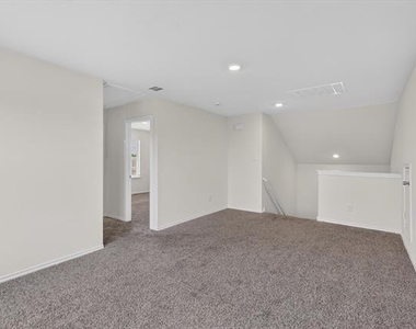 2109 Muscovy Street - Photo Thumbnail 18