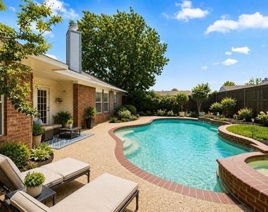 1202 Dorset Court - Photo Thumbnail 8