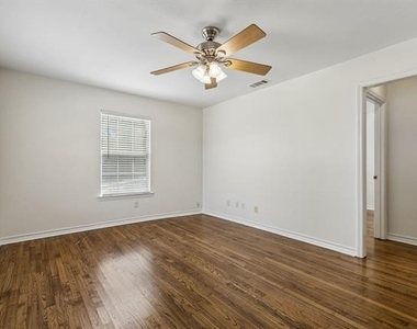 1516 Baxley Street - Photo Thumbnail 3