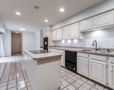 12202 Montego Plaza - Photo Thumbnail 13