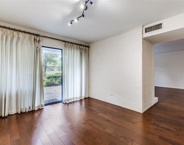 12202 Montego Plaza - Photo Thumbnail 7