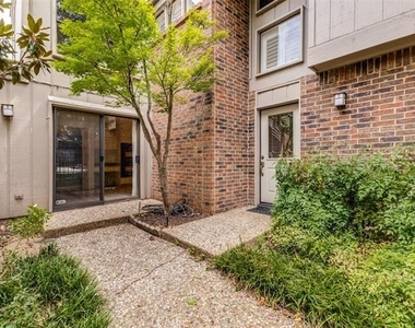 12202 Montego Plaza - Photo Thumbnail 3