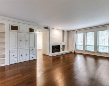 12202 Montego Plaza - Photo Thumbnail 6