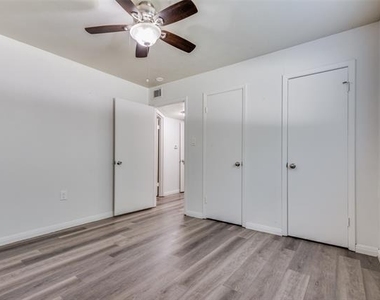 428 N Dallas Avenue - Photo Thumbnail 18