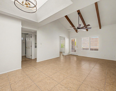 11666 N 28th Drive - Photo Thumbnail 4