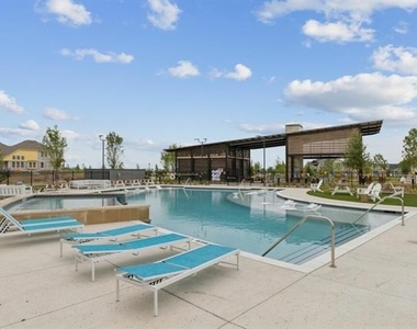 2837 Bluejack Road - Photo Thumbnail 32