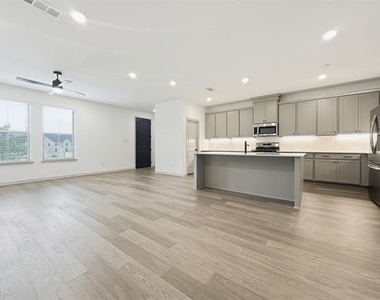 2837 Bluejack Road - Photo Thumbnail 3