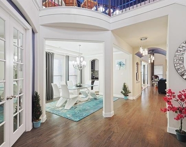 1421 5th Street - Photo Thumbnail 6