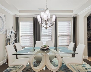 1421 5th Street - Photo Thumbnail 10
