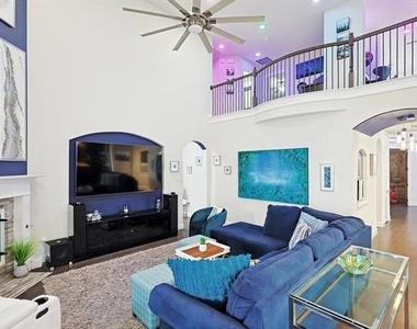 1421 5th Street - Photo Thumbnail 12
