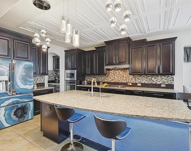 1421 5th Street - Photo Thumbnail 16