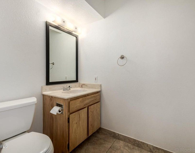 3109 W Harmont Drive - Photo Thumbnail 20
