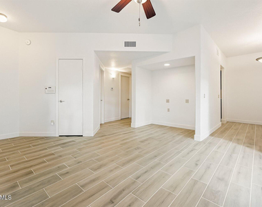 3434 E Baseline Road - Photo Thumbnail 8