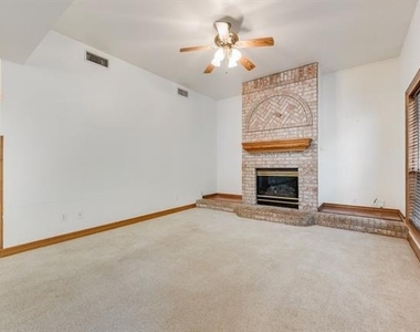115 Idle Creek Court - Photo Thumbnail 2