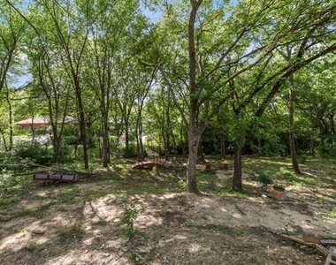 115 Idle Creek Court - Photo Thumbnail 27