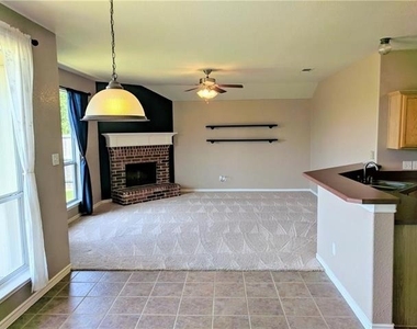 2200 Fieldcrest Drive - Photo Thumbnail 5