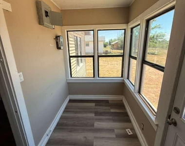 2082 N Cougar Place - Photo Thumbnail 21
