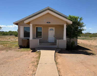 2082 N Cougar Place - Photo Thumbnail 1