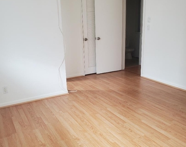 110 Stratford H - Photo Thumbnail 11