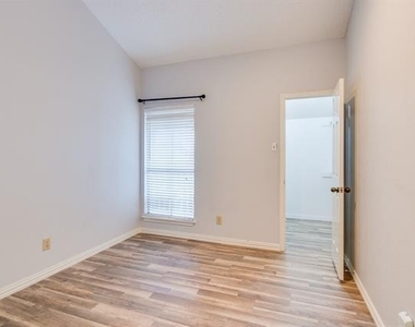 2100 Randy Snow Road - Photo Thumbnail 24