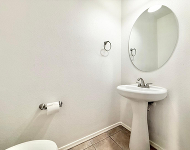 19777 N 76th Street - Photo Thumbnail 23
