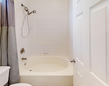 19777 N 76th Street - Photo Thumbnail 24