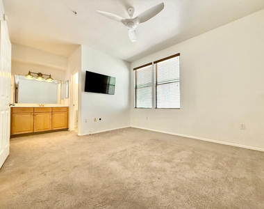 19777 N 76th Street - Photo Thumbnail 16