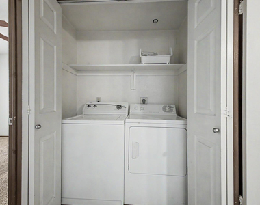 750 E Northern Avenue - Photo Thumbnail 21