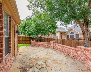 2212 Bayou Court - Photo Thumbnail 30