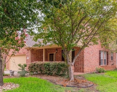 2212 Bayou Court - Photo Thumbnail 3