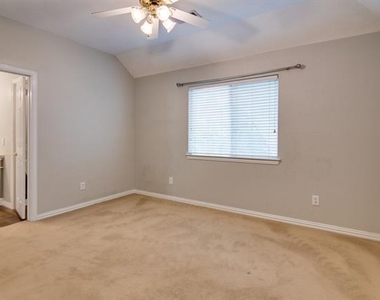 2212 Bayou Court - Photo Thumbnail 26