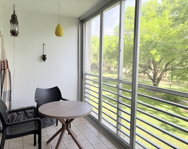 3503 Oaks Way - Photo Thumbnail 18