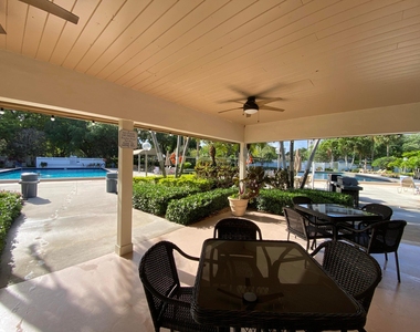 3503 Oaks Way - Photo Thumbnail 28