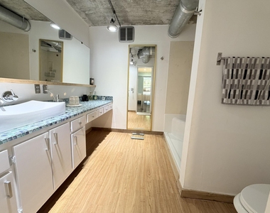 3503 Oaks Way - Photo Thumbnail 39