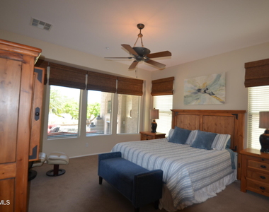 12415 W Running Deer Trail - Photo Thumbnail 9