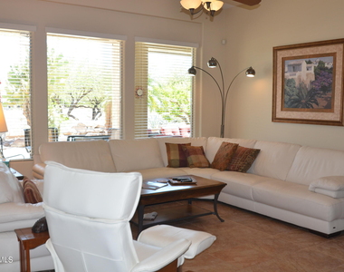 12415 W Running Deer Trail - Photo Thumbnail 3