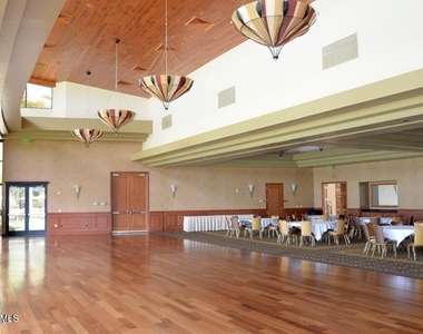 12415 W Running Deer Trail - Photo Thumbnail 39